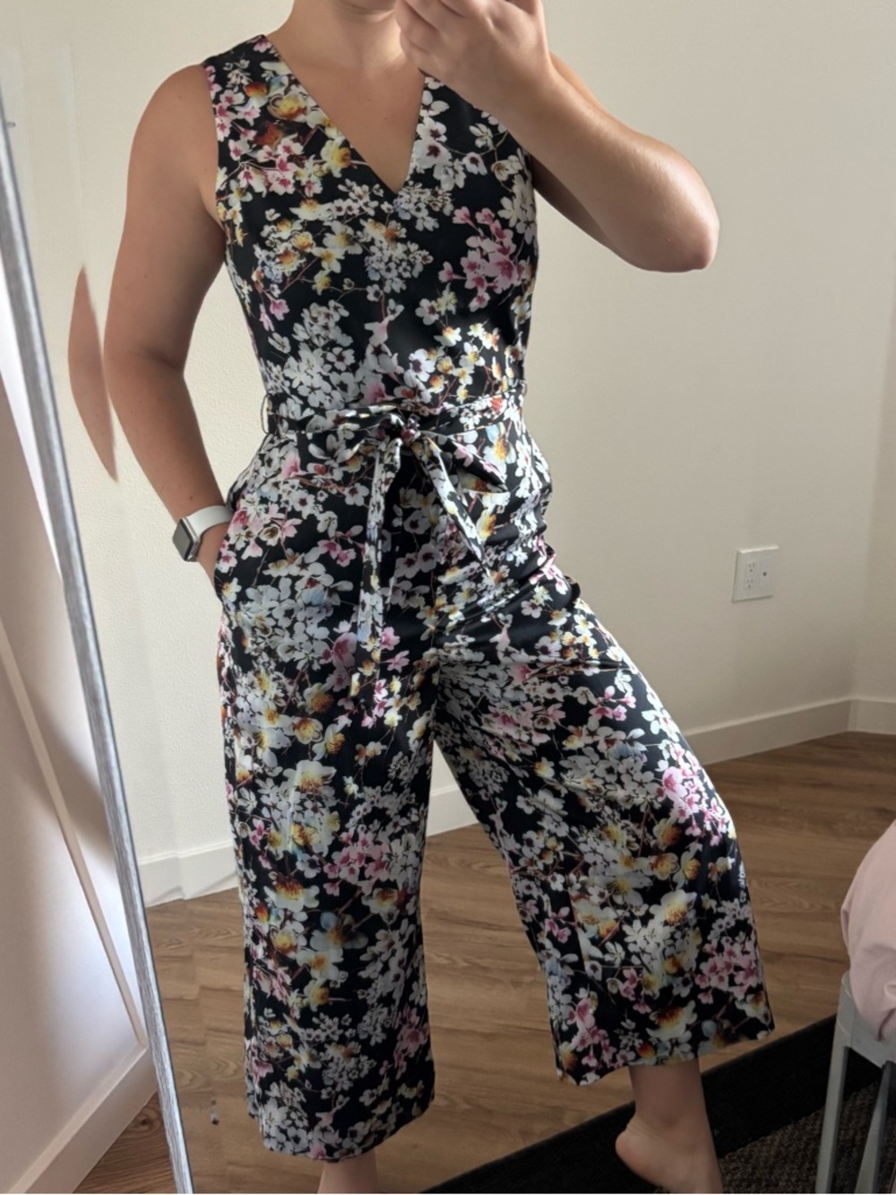 Ted Baker ISLANA Jasmine V-neck Jumpsuit Dressy Black Floral Size 2 = US 6 Small